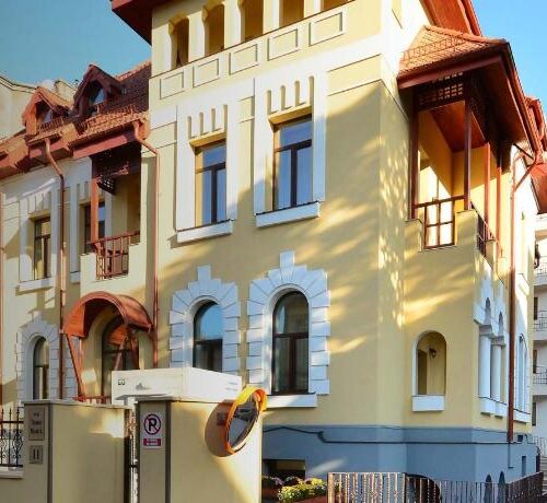 Amadeus Residence - Photo 1