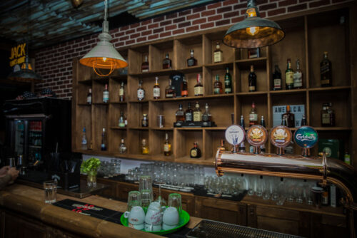 Banjo Jack: Restaurant American, BBQ, Grill - Photo 1