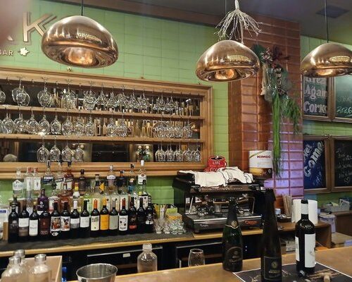 Corks Cozy Winebar - Photo 1