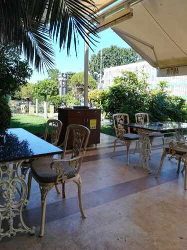 Antik Cafe Efendi - Photo 1
