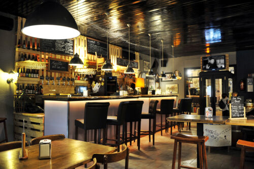 Bar Central - Photo 1