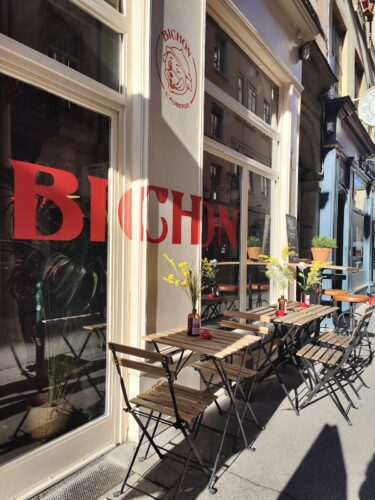 Bichon Restaurant - Photo 1