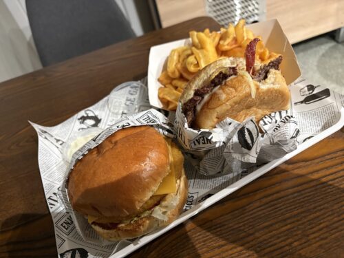 Boo.bburger - Photo 1