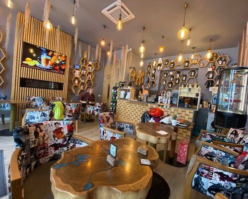 Books Cafe - Photo 1