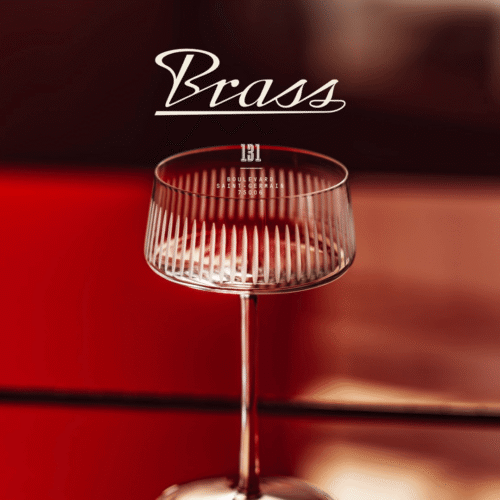 BRASS - Photo 1