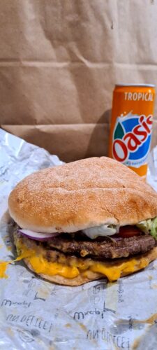 BURGER DRIVE - Photo 1