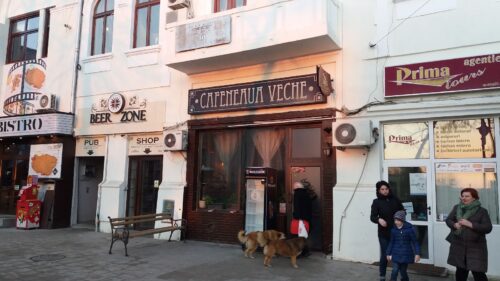 Cafeneaua Veche - Photo 1