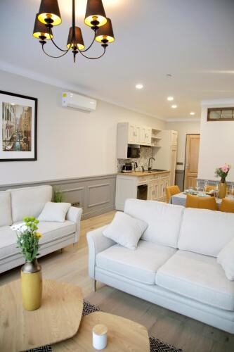 Central Boutique Apartments - Photo 1