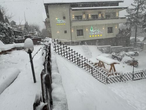 Chalet Jolie - Photo 1