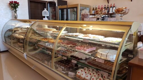 Cofetaria Central - Photo 1