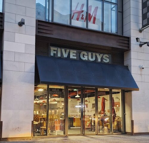 Five Guys - Photo 1