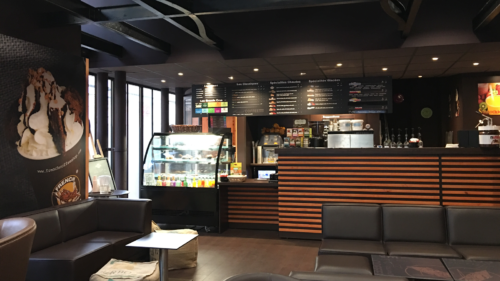 French Coffee Shop - Photo 1