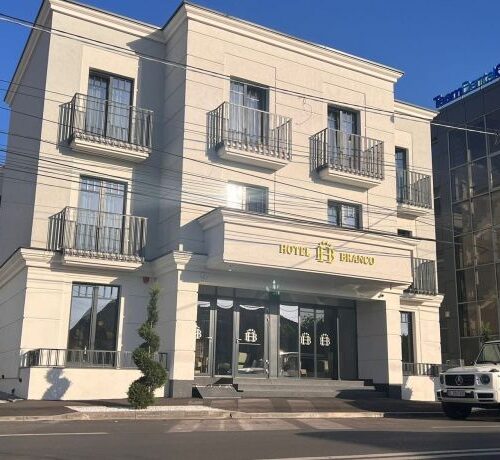 Hotel Branco - Photo 1