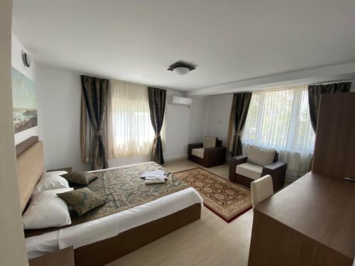 Hotel Falkor - Photo 1