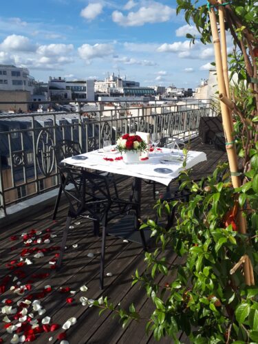 Hôtel Marignan Champs-Élysées - Photo 1