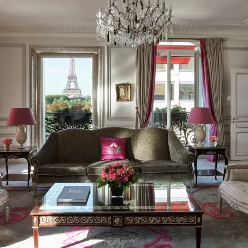 Hôtel Plaza Athénée - Photo 1