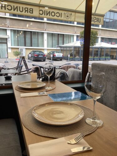 Iconic Bistro - Photo 1
