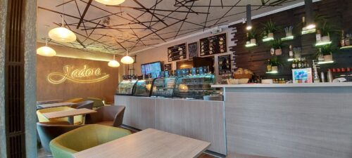J’adore Bistro - Photo 1