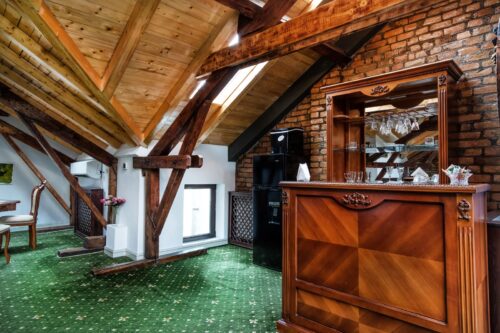 JMR Royal – Luxury Rooms & Private Sauna - Photo 1
