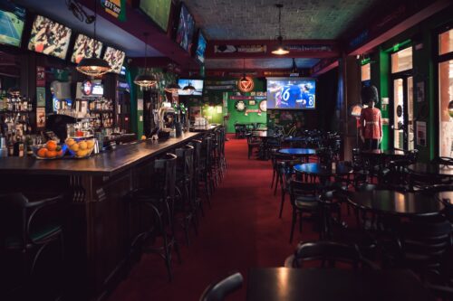 Joy Pub - Photo 1