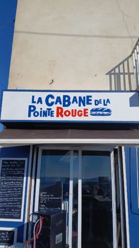 La Cabane de la Pointe Rouge : le spot où le sandwich est roi et le smash burger empereur - Photo 1