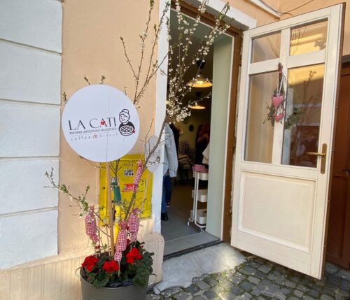 La Cati- Patiserie artizanală multietnică, coffee&brunch - Photo 1