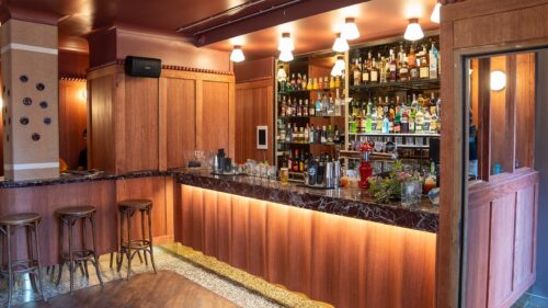 La Comtesse - Photo 1