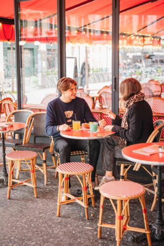 LE PARIS HALLES CAFÉ - Photo 1