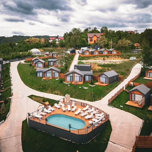 Moon Resort - Photo 1