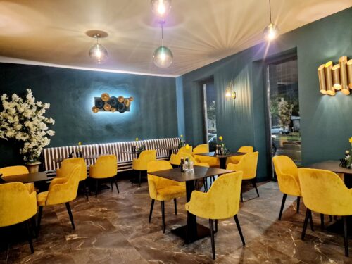 Pizza Contemporană - Photo 1