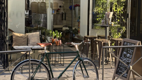 Polyglot Coffee shop, Wine bar and social hub - Photo 1