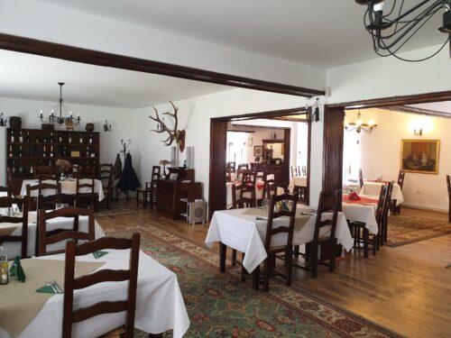 Restaurant Rhein Azuga - Photo 1