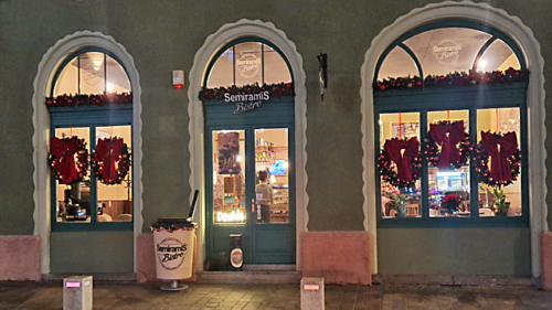 SemiramiS Bistro - Photo 1