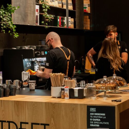 Street Coffee Roasters (Kaufland Nufarul) - Photo 1