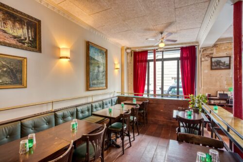 The Cambridge Public House - Photo 1