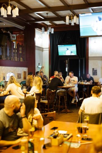 The Charlatan’s Pub - Photo 1