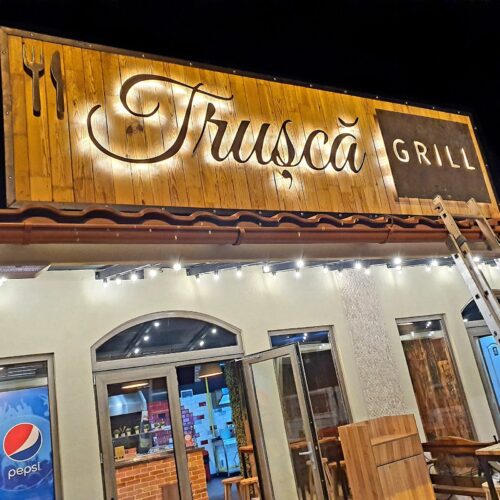 Trușcă Grill - Photo 1