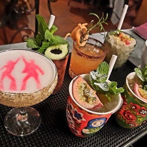 Verre à Cruise – Cocktail & Tapas Bar - Photo 1