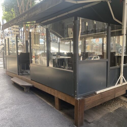 WALDORF CAFE - Photo 1