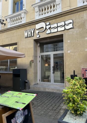 Why Pizza Centru - Photo 1