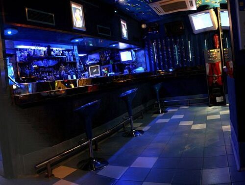 Azzurro Arcade Rock Pub - Photo 1