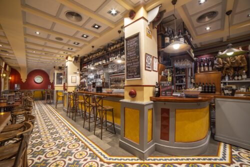 Bar Dos de Mayo - Photo 1