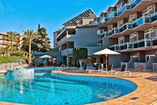 BQ Augusta Hotel - Photo 1