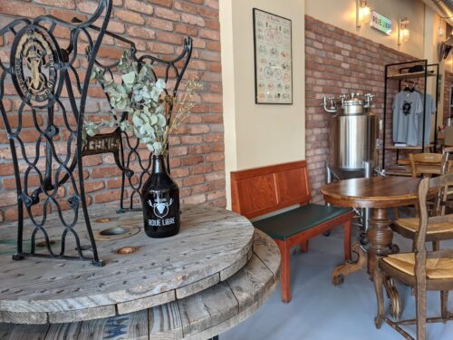 Brasserie Roue Libre – Brewpub - Photo 1