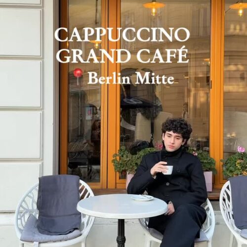 Cappuccino Grand Café – Mitte - Photo 1