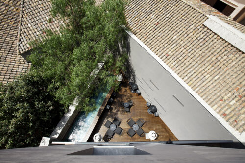 Caro Hotel - Photo 1