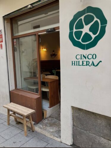 Cinco Hileras Café Brunch - Photo 1