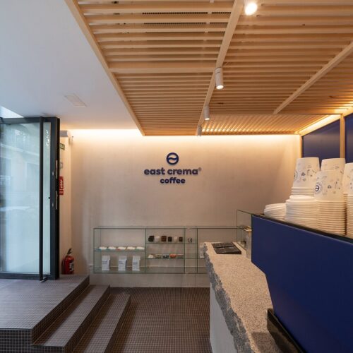 East Crema Coffee Almirante (Specialty Coffee Madrid) - Photo 1