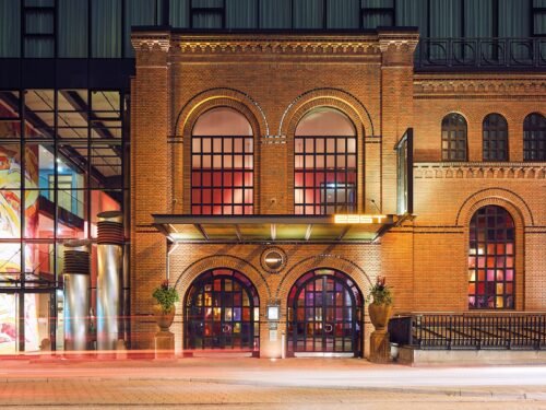 east Hotel Hamburg - Photo 1