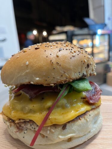 Good Vibes Food : burgers, paninis, salades & bowls - Photo 1